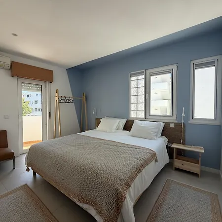Town 2-bedroom Classy Apartment Albufeira